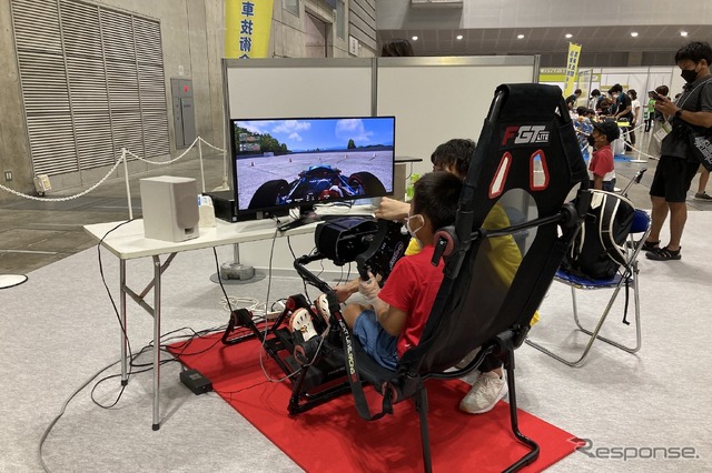 学生フォーミュラシミュレーター(自動車技術会/キッズエンジニア2022)
