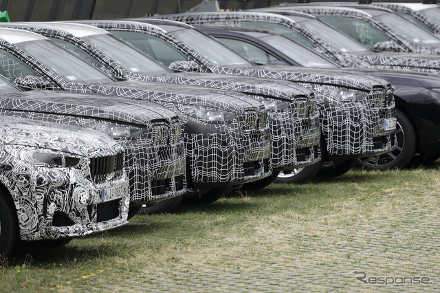 BMW X3 次期型に追加されるPHEV(スクープ写真)