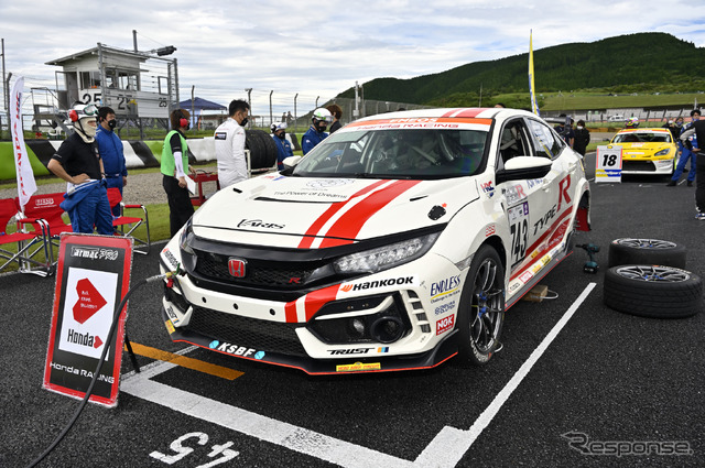 743号車Honda R&D Challengeチーム