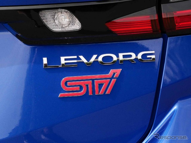 スバル レヴォーグ STI スポーツR