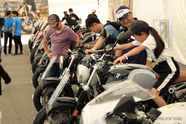 モーターサイクル&ライダーエクイップメント展示(2019年の様子)