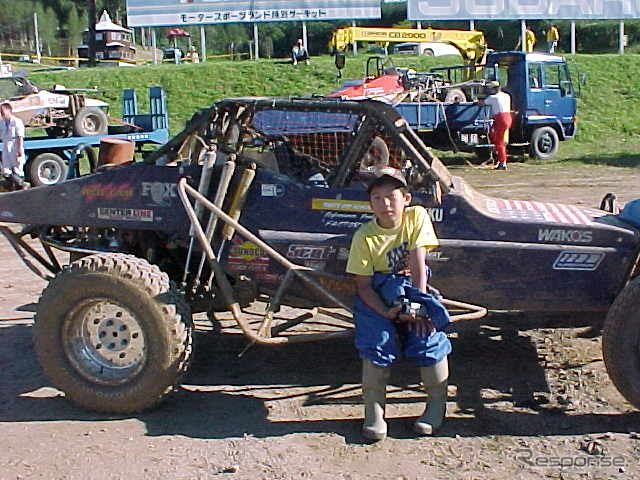 11歳でオフロードレースにデビューした能戸知徳さん（当時の写真）