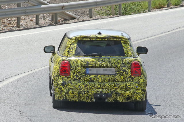 MINI JCW 改良新型プロトタイプ(スクープ写真)