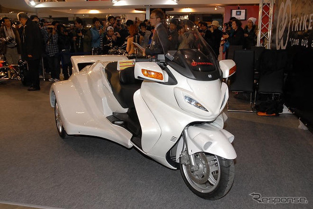 【東京オートサロン09】写真蔵…TRIKE JAPAN
