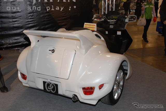 【東京オートサロン09】写真蔵…TRIKE JAPAN