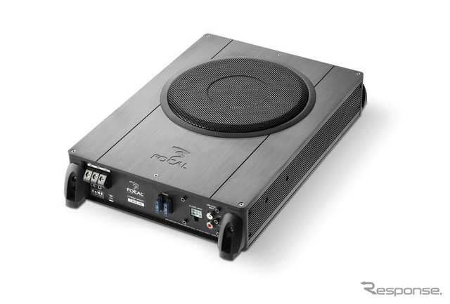 小型・薄型の「パワードサブウーファー」の一例(フォーカル・Ibus 20)。