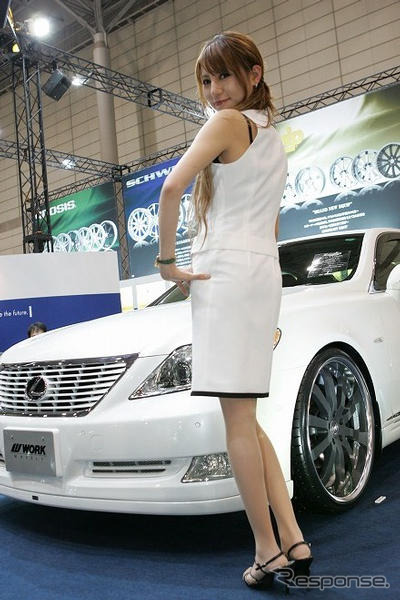 【東京オートサロン09】写真蔵…WORK / マセラティ グラントゥーリスモ &レクサスLS