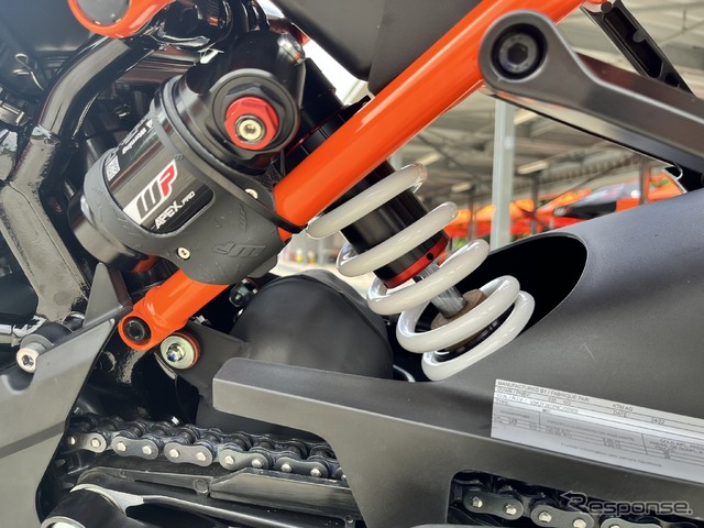 KTM RC390 WP APEX PRO