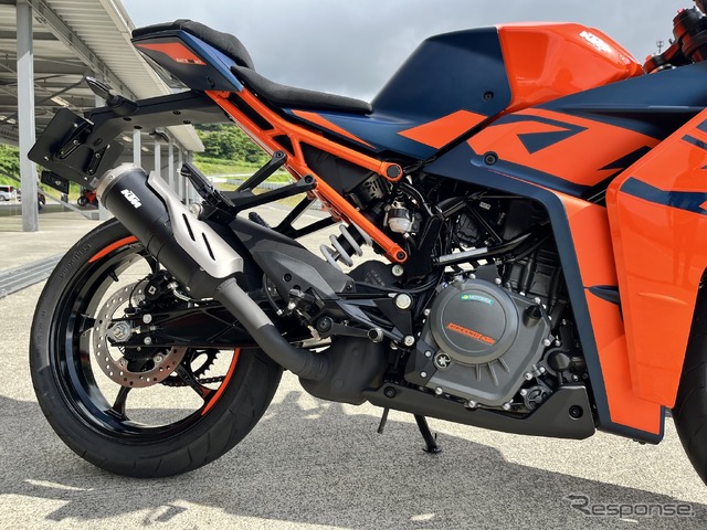 KTM RC390 WP APEX PRO