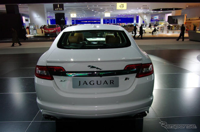 【デトロイトモーターショー09】ジャガー XFR 猛獣吠える!…SCL