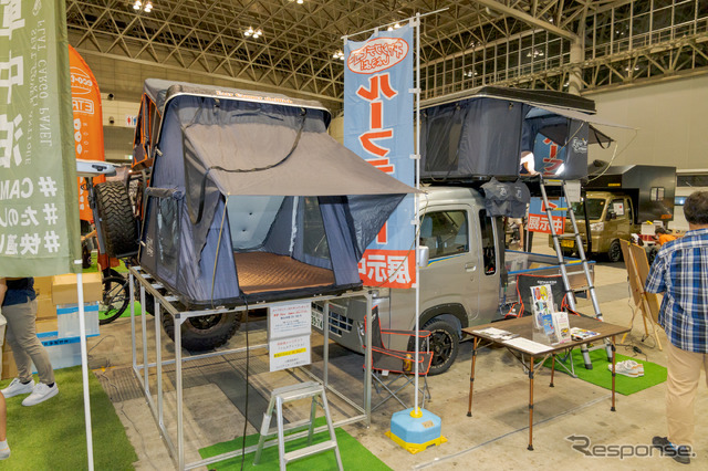 マッツルーフテントのブース。