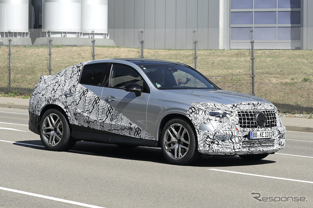 メルセデス AMG GLC 63 クーペ(スクープ写真)