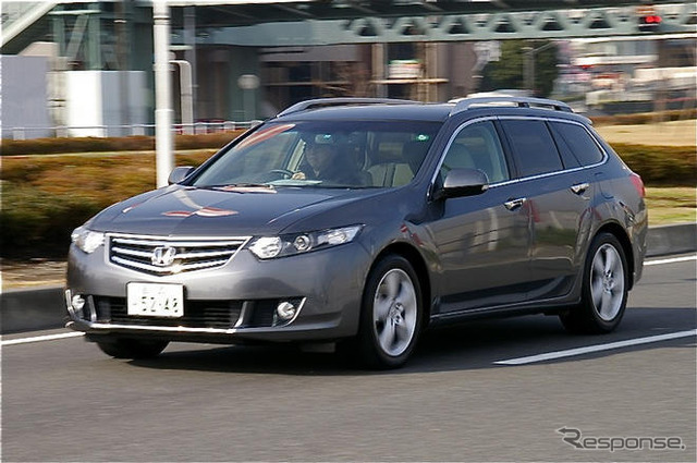 【ホンダ アコード 新型】プレミアムに値する動力性能