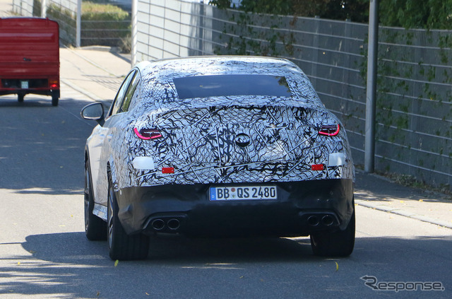メルセデス AMG GLC 43/53 クーペプロトタイプ(スクープ写真)