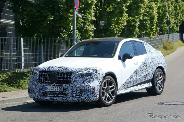 メルセデス AMG GLC 43/53 クーペプロトタイプ(スクープ写真)