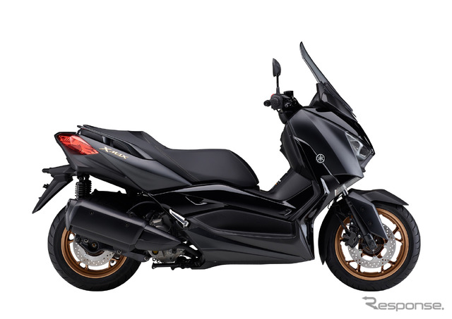 ヤマハ XMAX ABS(マットグレー)は継続販売