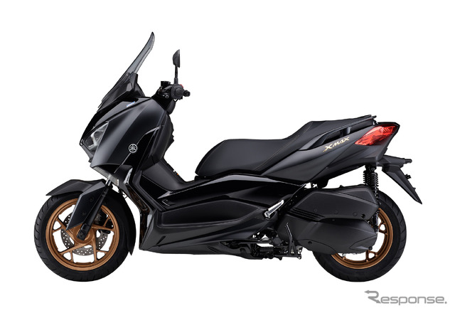 ヤマハ XMAX ABS(マットグレー)は継続販売