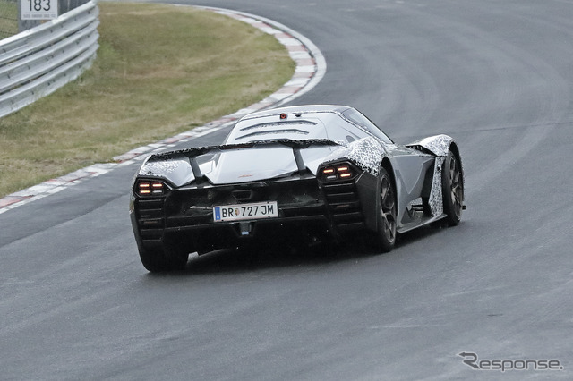 KTM X-BOW GT-XR プロトタイプ(スクープ写真)