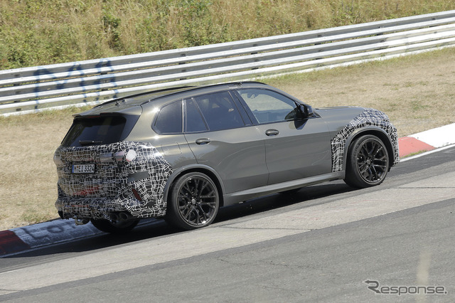BMW X5M 改良新型プロトタイプ(スクープ写真)