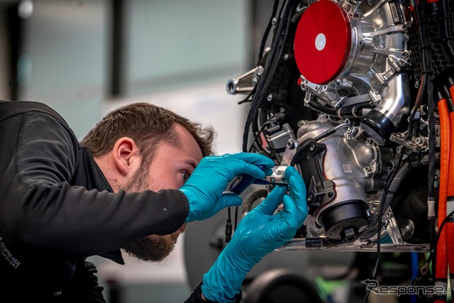 英国の専用工場で生産を開始したメルセデスAMG ワン