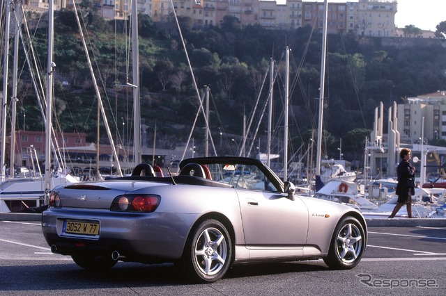 旧車の例：ホンダS2000（1999年）