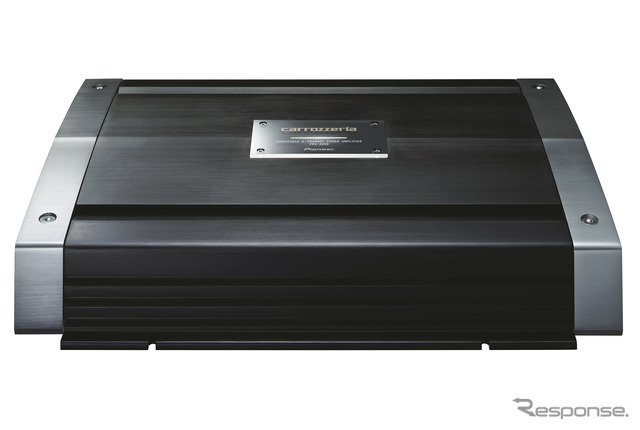 「ブリッジ接続」が可能な「4chパワーアンプ」の一例(カロッツェリア・PRS-A900)。