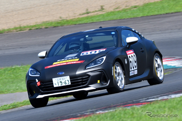トヨタGAZOOレーシングGR86/BRZ CUP第2戦SUGO レカロレーシングの挑戦