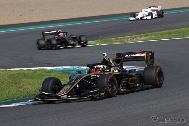 2位の#20 平川亮(carenex TEAM IMPUL)