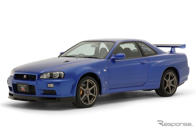 旧車の例:日産スカイライン(1998年)