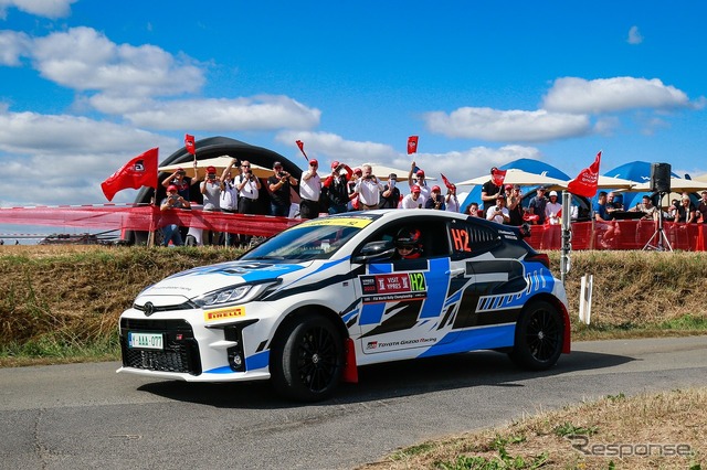 世界ラリー選手権(WRC)第9戦(ベルギー)でデモ走行した水素エンジン車「GRヤリス」