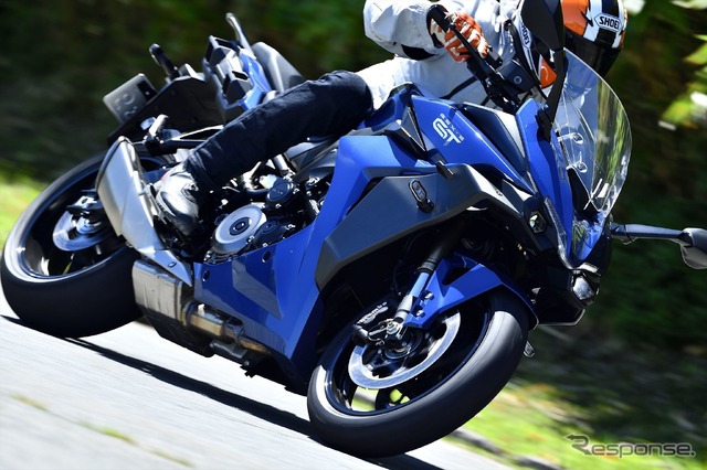 スズキ GSX-S1000GT