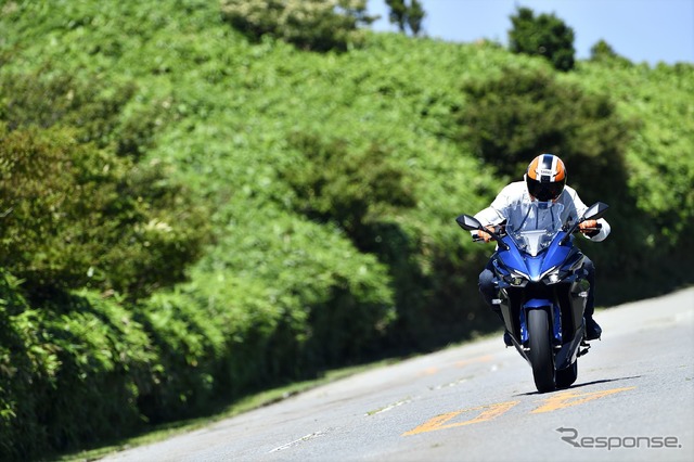 スズキ GSX-S1000GT