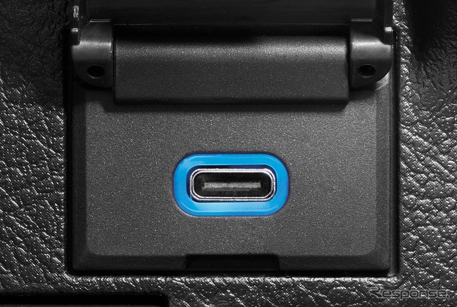 充電用USB端子