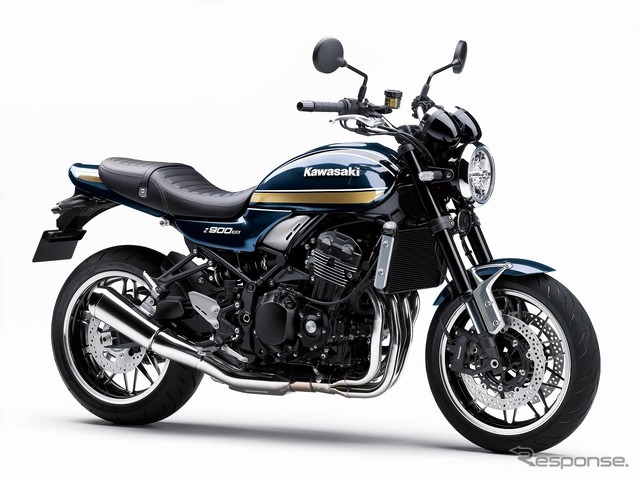 カワサキ Z900RS（キャンディトーンブルー）