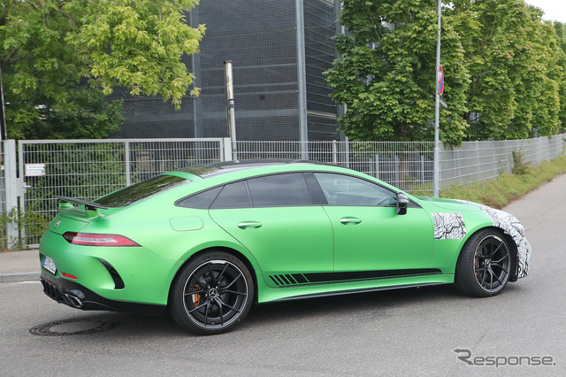 メルセデスAMG GT 4ドアクーペ 改良新型プロトタイプ(スクープ写真)