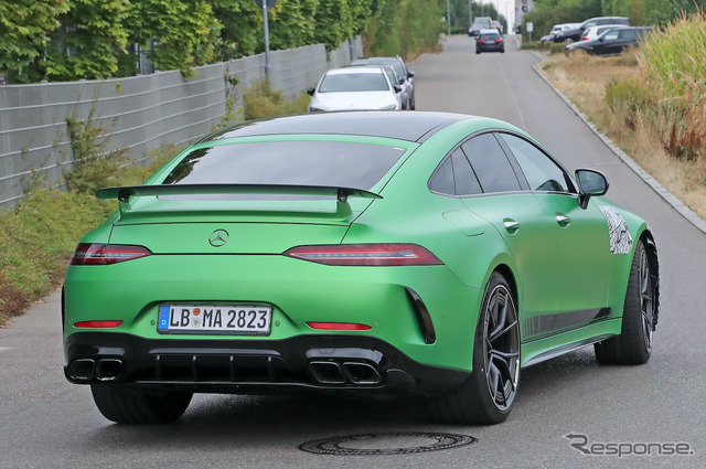 メルセデスAMG GT 4ドアクーペ 改良新型プロトタイプ(スクープ写真)