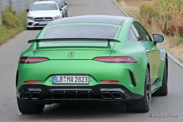 メルセデスAMG GT 4ドアクーペ 改良新型プロトタイプ(スクープ写真)