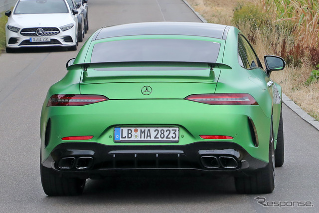 メルセデスAMG GT 4ドアクーペ 改良新型プロトタイプ(スクープ写真)