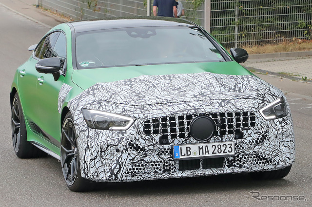 メルセデスAMG GT 4ドアクーペ 改良新型プロトタイプ(スクープ写真)