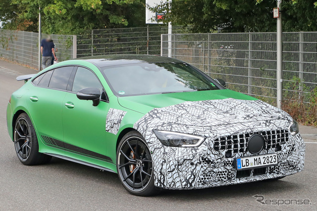 メルセデスAMG GT 4ドアクーペ 改良新型プロトタイプ(スクープ写真)