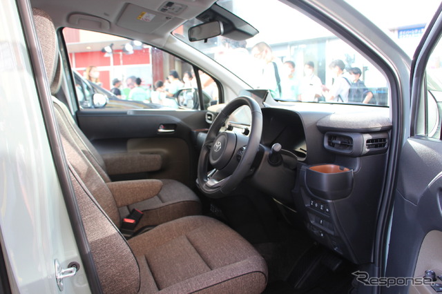 トヨタ・シエンタ新型