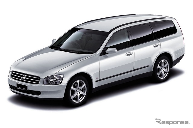 日産ステージア2代目（2001年）