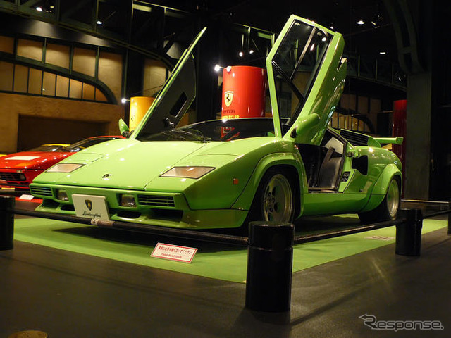 ［写真蔵］スーパーカーブーム憧れのイタ車を展示中
