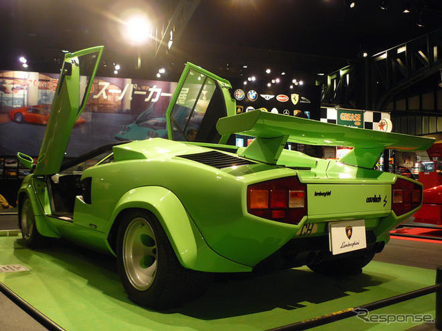 ［写真蔵］スーパーカーブーム憧れのイタ車を展示中