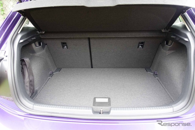 VW ポロ TSIスタイル