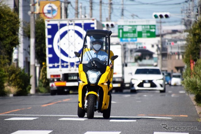 AAカーゴ α4 カレーハウスCoCo壱番屋仕様