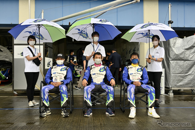 スーパー耐久第4戦大分オートポリス5時間レースの様子