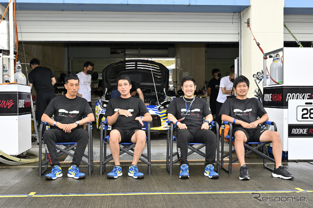 スーパー耐久第4戦大分オートポリス5時間レースの様子