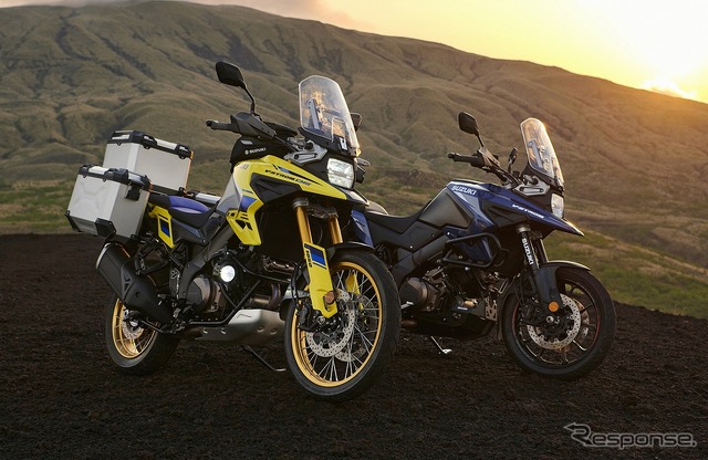 スズキ Vストローム1050DE 用品装着車(黄)とV-ストローム 1050(青)
