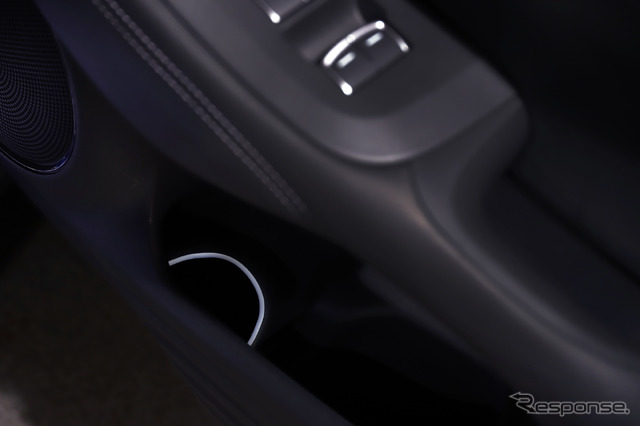 ドアポケットイルミネーション(ホンダ ZR-V 純正アクセサリー)